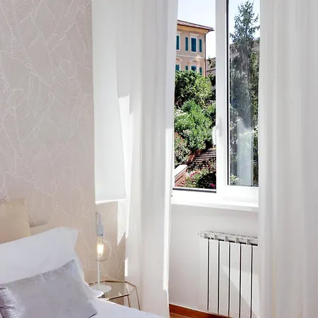 Residenza Musei Vaticani 4* 로마